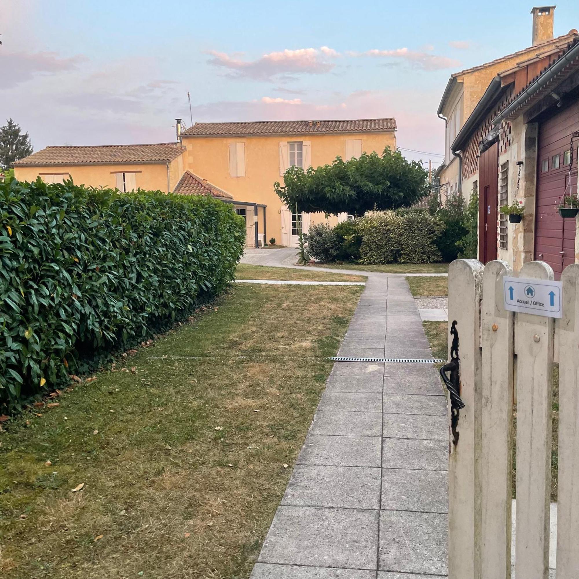 Domaine De Ludeye Hotel Listrac-Médoc Exterior foto